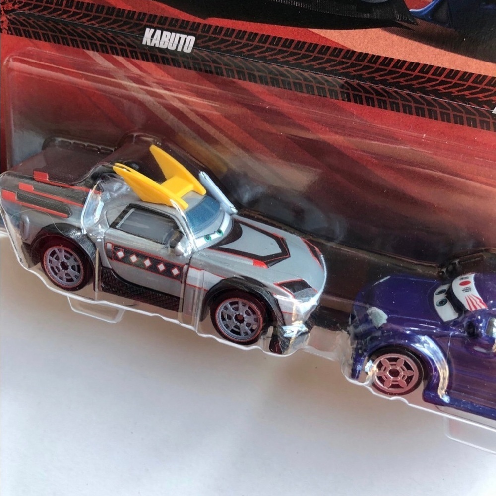 Disney Pixar Cars Diecast - 2-Pack - Kabuto & Kabuto Ninja - Tokyo Mater - NEW! - Picture 3 of 4